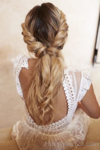 Braids buns & updo