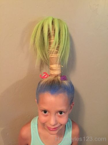 Funny palm tree hairstyle
