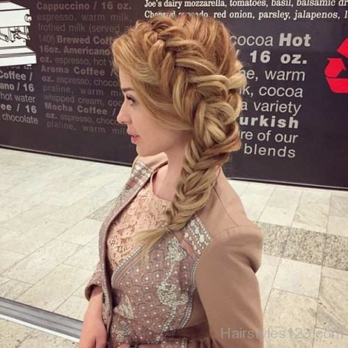 Inverted Fishtail Braid