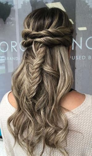 Loose Half-Up Fishtail Braid