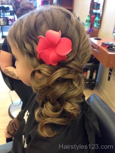 Side pin up hair